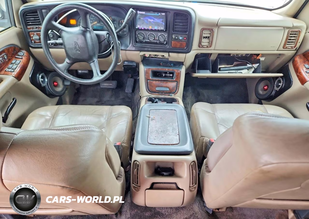 2002 Chevrolet Avalanche VIN:3GNEC13TX2G105689 - 8
