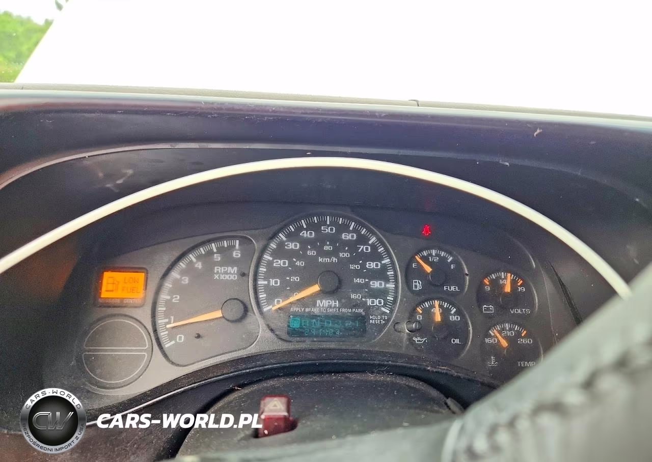 2002 Chevrolet Avalanche VIN:3GNEC13TX2G105689 - 9