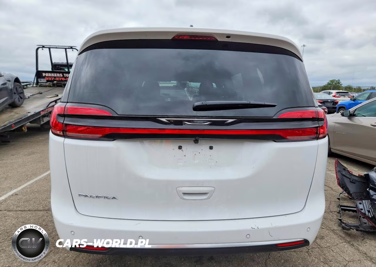 2027 Chrysler Pacifica Select VIN:2C4RC1BG7VR572484 - 6
