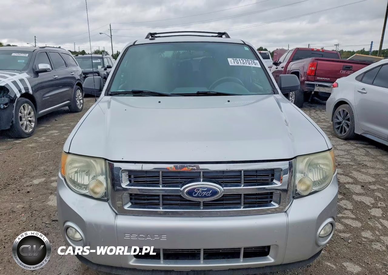 2010 Ford Escape Xlt VIN:1FMCU0D75AKB87052 - 5
