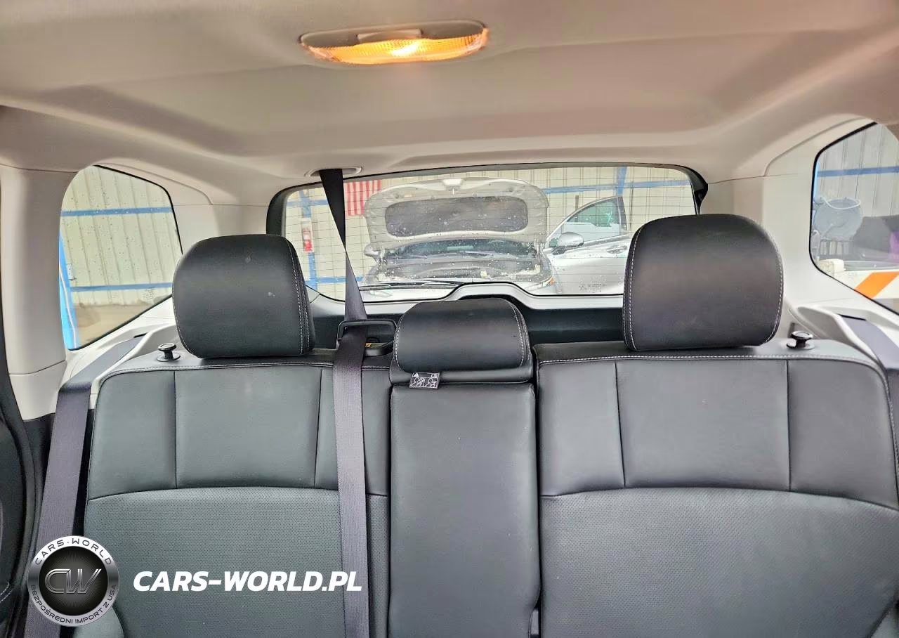 2015 Subaru Forester 2.5I Touring VIN:JF2SJAUC6FH405565 - 10