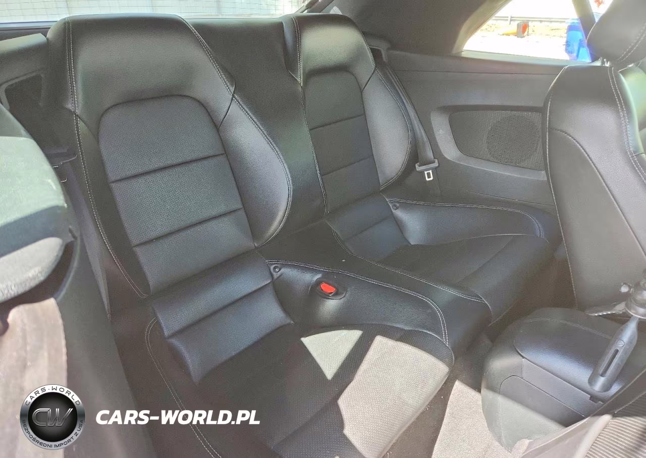 2023 Ford Mustang VIN:1FATP8UH8P5105573 - 10