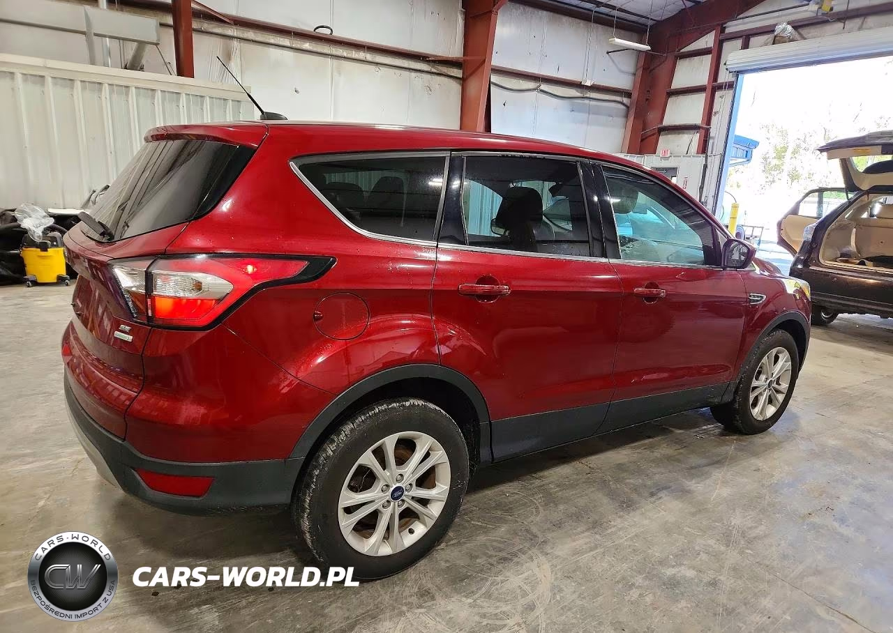 2017 Ford Escape Se VIN:1FMCU0GD0HUE89882 - 3