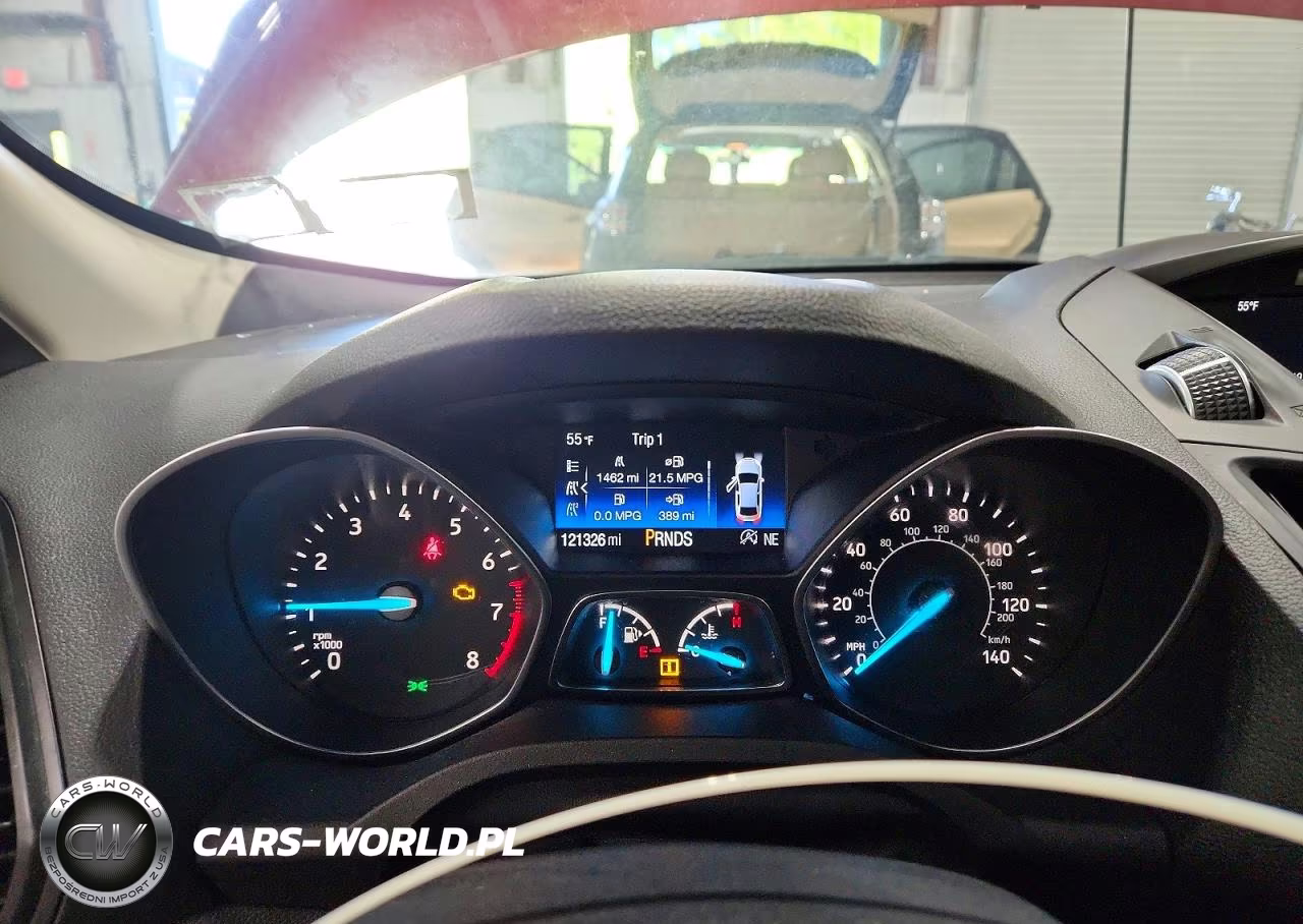 2017 Ford Escape Se VIN:1FMCU0GD0HUE89882 - 9