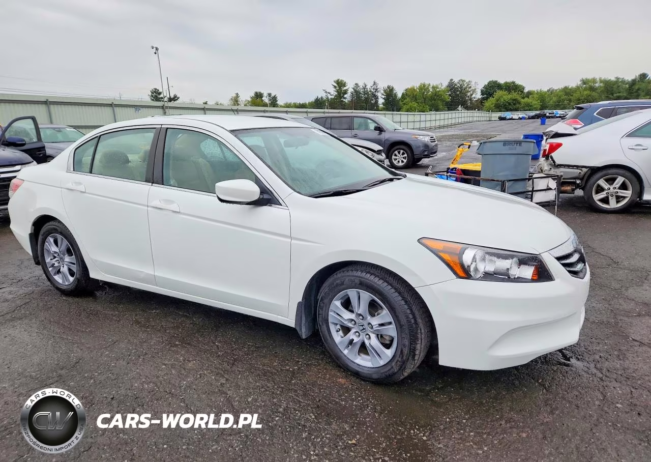 2011 Honda Accord Lxp VIN:1HGCP2F45BA142051 - 4
