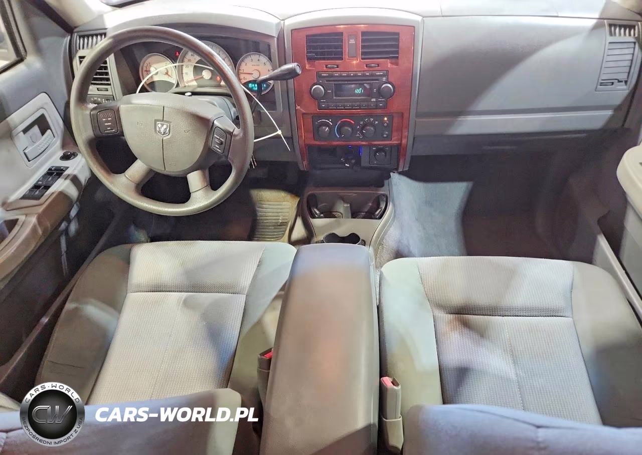 2005 Dodge Dakota Quad Slt VIN:1D7HW48N05S290914 - 8