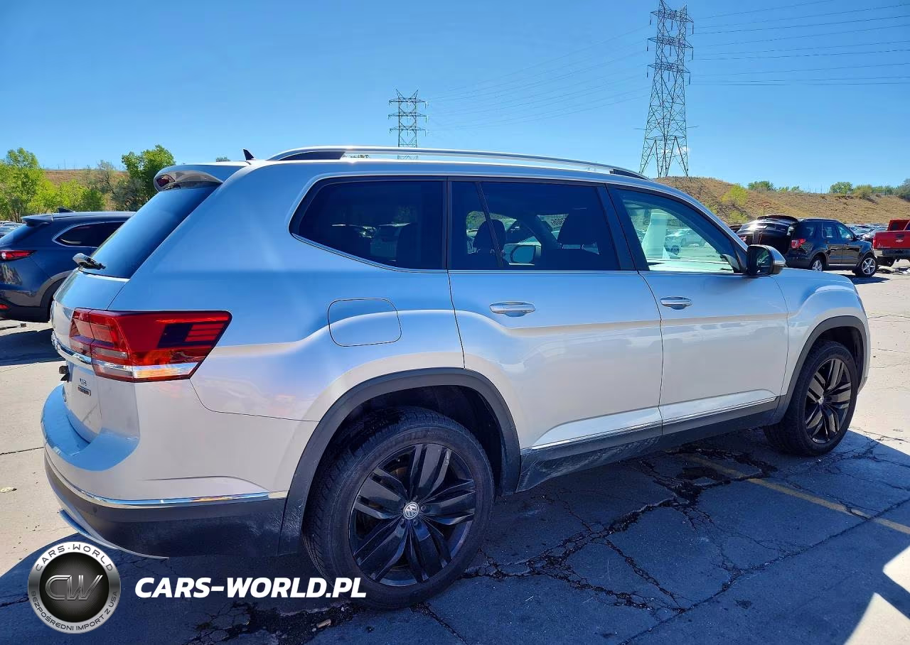2018 Volkswagen Atlas Sel VIN:1V2MR2CA0JC525601 - 3