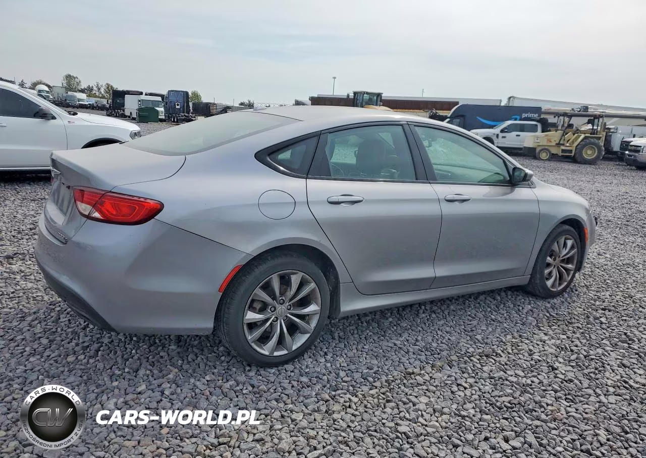 2016 Chrysler 200 S VIN:1C3CCCBB6GN157408 - 3