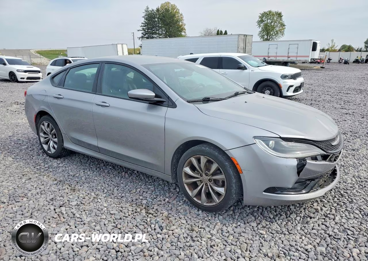 2016 Chrysler 200 S VIN:1C3CCCBB6GN157408 - 4