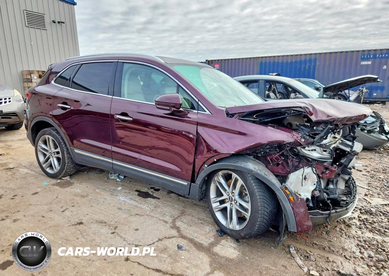 2019 Lincoln Mkc Reserve VIN:5LMCJ3D96KUL32369 - 4