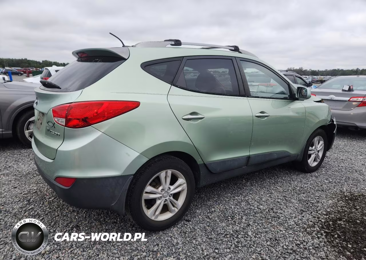 2011 Hyundai Tucson Gls VIN:KM8JU3AC2BU291059 - 3