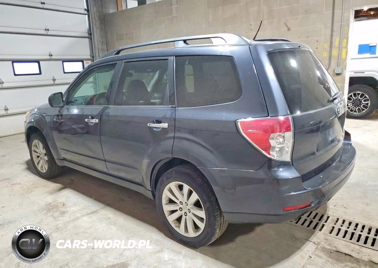2011 Subaru Forester 2.5X Premium VIN:JF2SHADC1BH715922 - 2