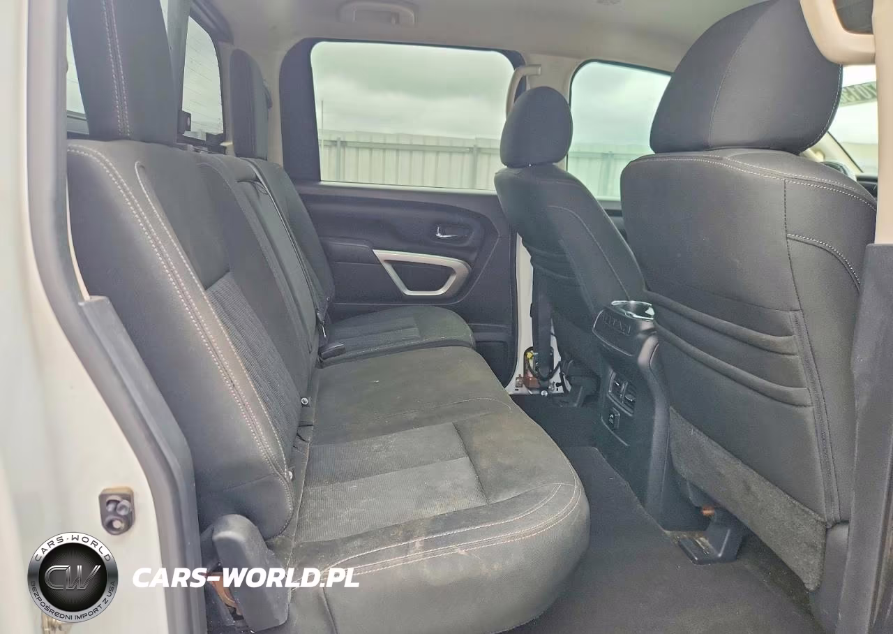 2018 Nissan Titan Sv VIN:1N6AA1E51JN506062 - 10