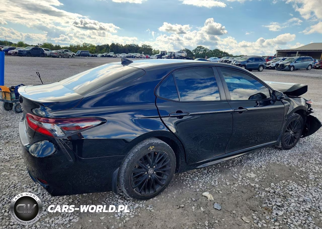 2021 Toyota Camry Se Nightshade VIN:4T1G11AK5MU407856 - 3