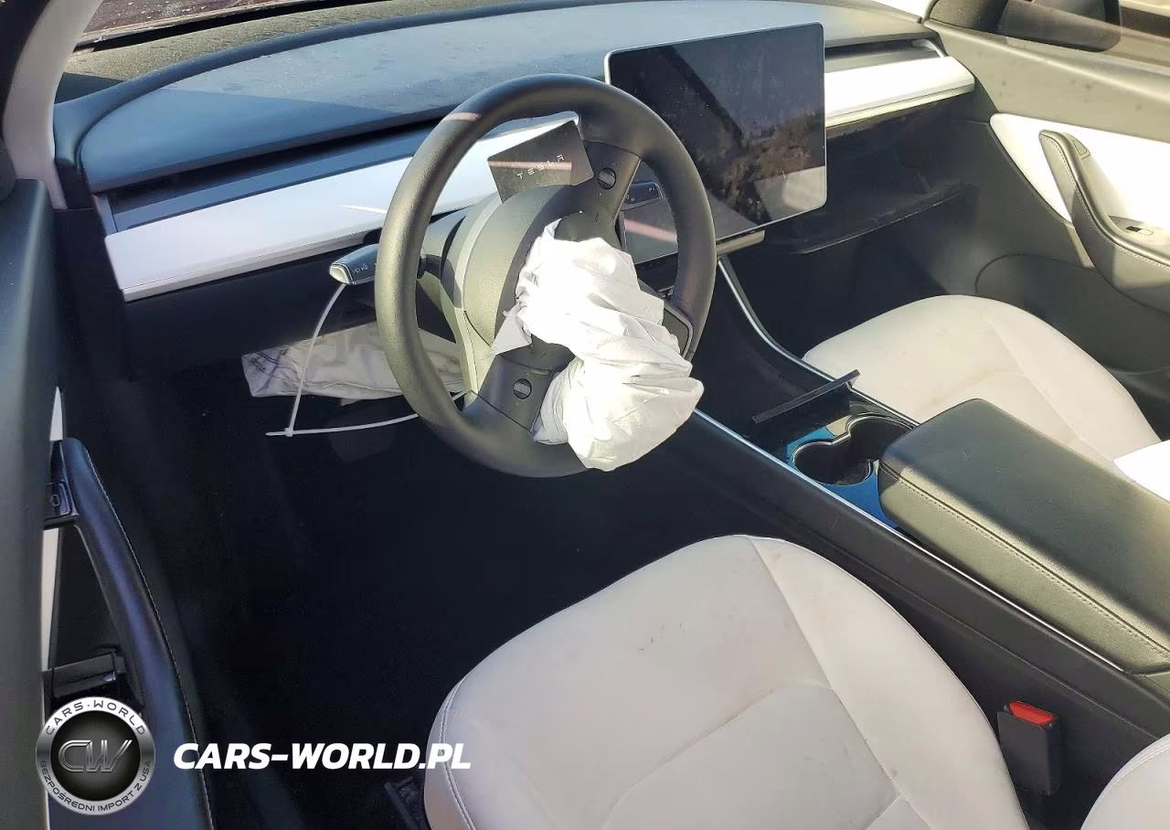 2021 Tesla Model Y VIN:5YJYGDEE3MF078239 - 8