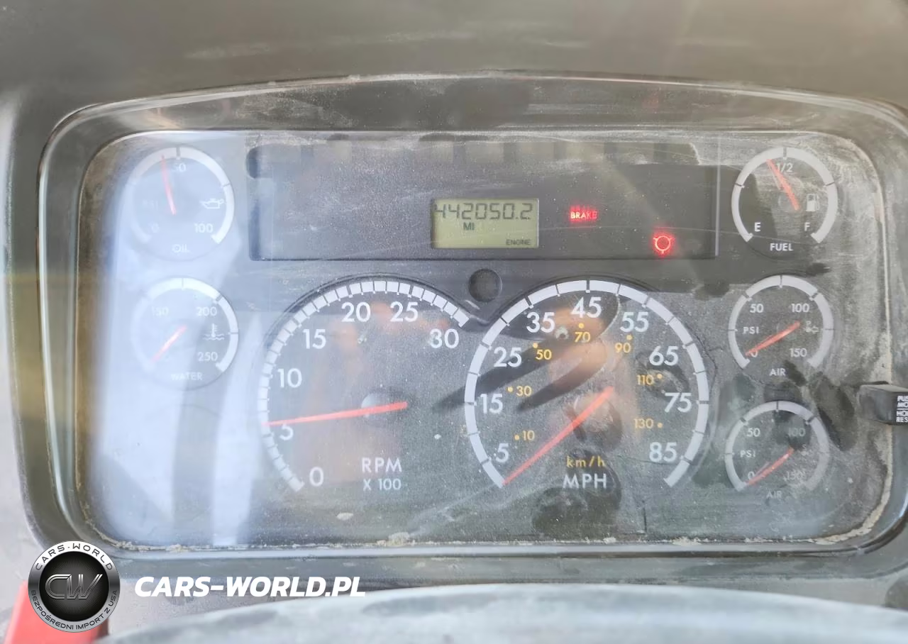 2007 Freightliner Business Class M2 Crane Truck VIN:1FVHC5DEX7HX68145 - 9