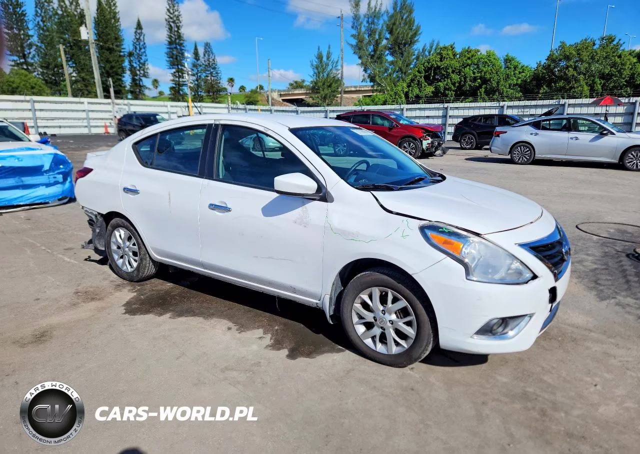 2017 Nissan Versa 1.6 S VIN:3N1CN7AP6HL867794 - 4