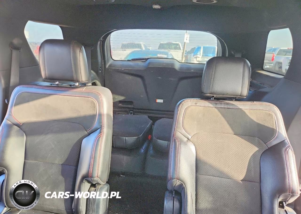 2018 Ford Explorer Xlt VIN:1FM5K7D89JGB30047 - 10