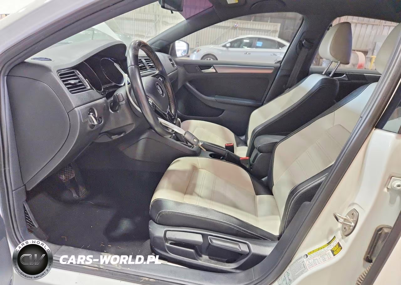 2016 Volkswagen Jetta Sport VIN:3VWD17AJXGM397302 - 7