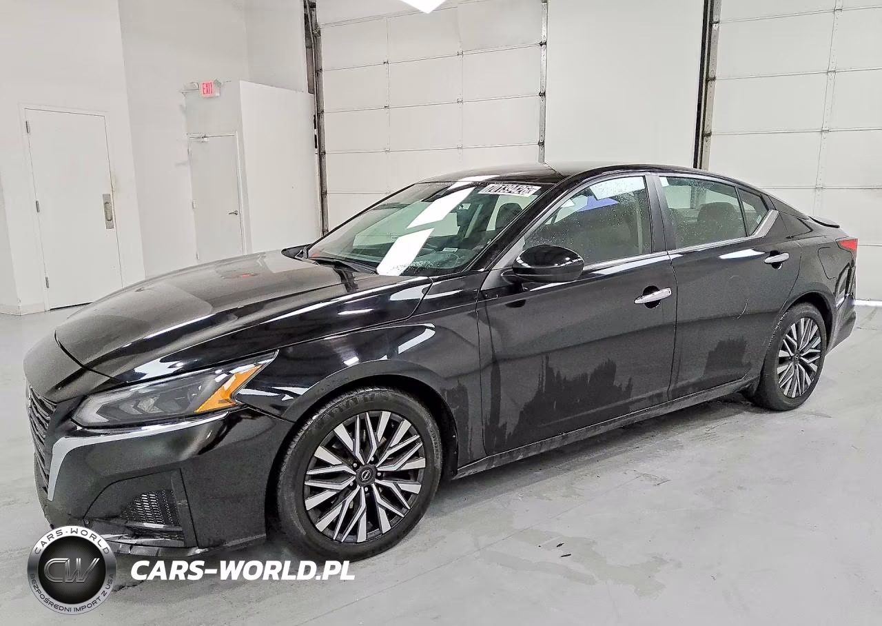 2023 Nissan Altima Sv – zdjęcie 1 z 14