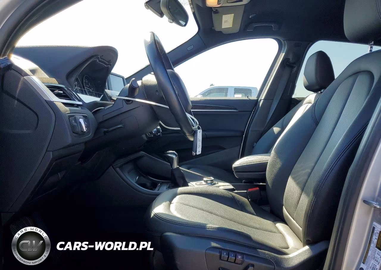2017 BMW X1 Sdrive28I VIN:WBXHU7C38H5H33438 - 7