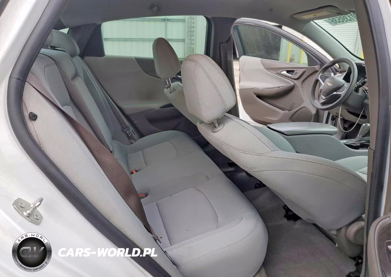 2018 Chevrolet Malibu Ls VIN:1G1ZB5ST7JF293957 - 10