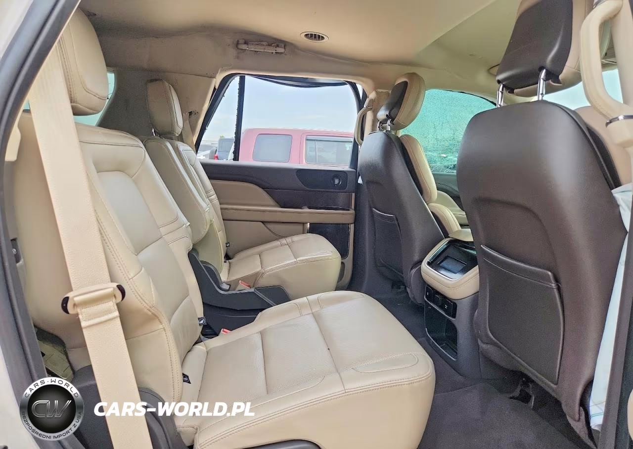 2024 Lincoln Navigator VIN:5LMJJ2NG7REL15941 - 11