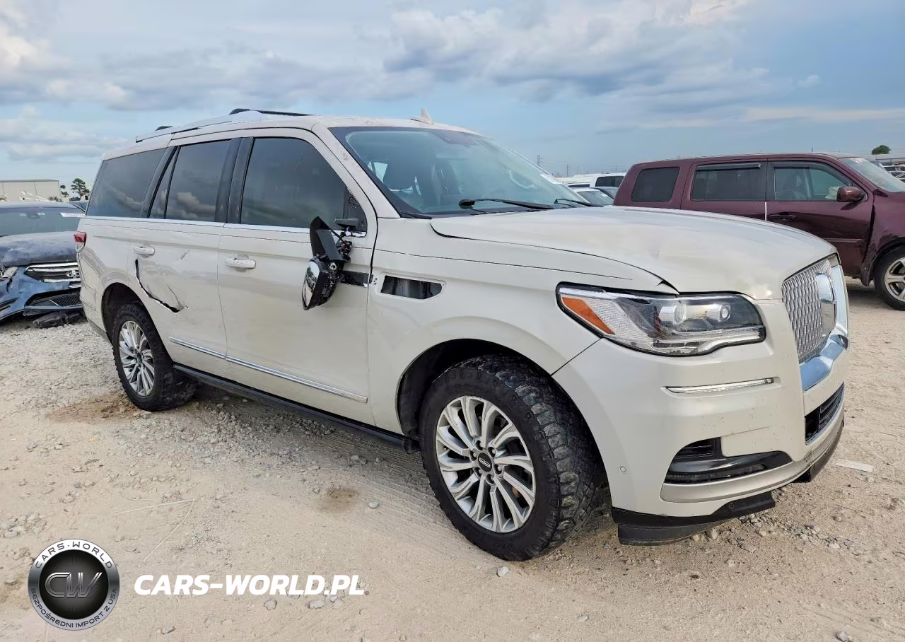 2024 Lincoln Navigator VIN:5LMJJ2NG7REL15941 - 4