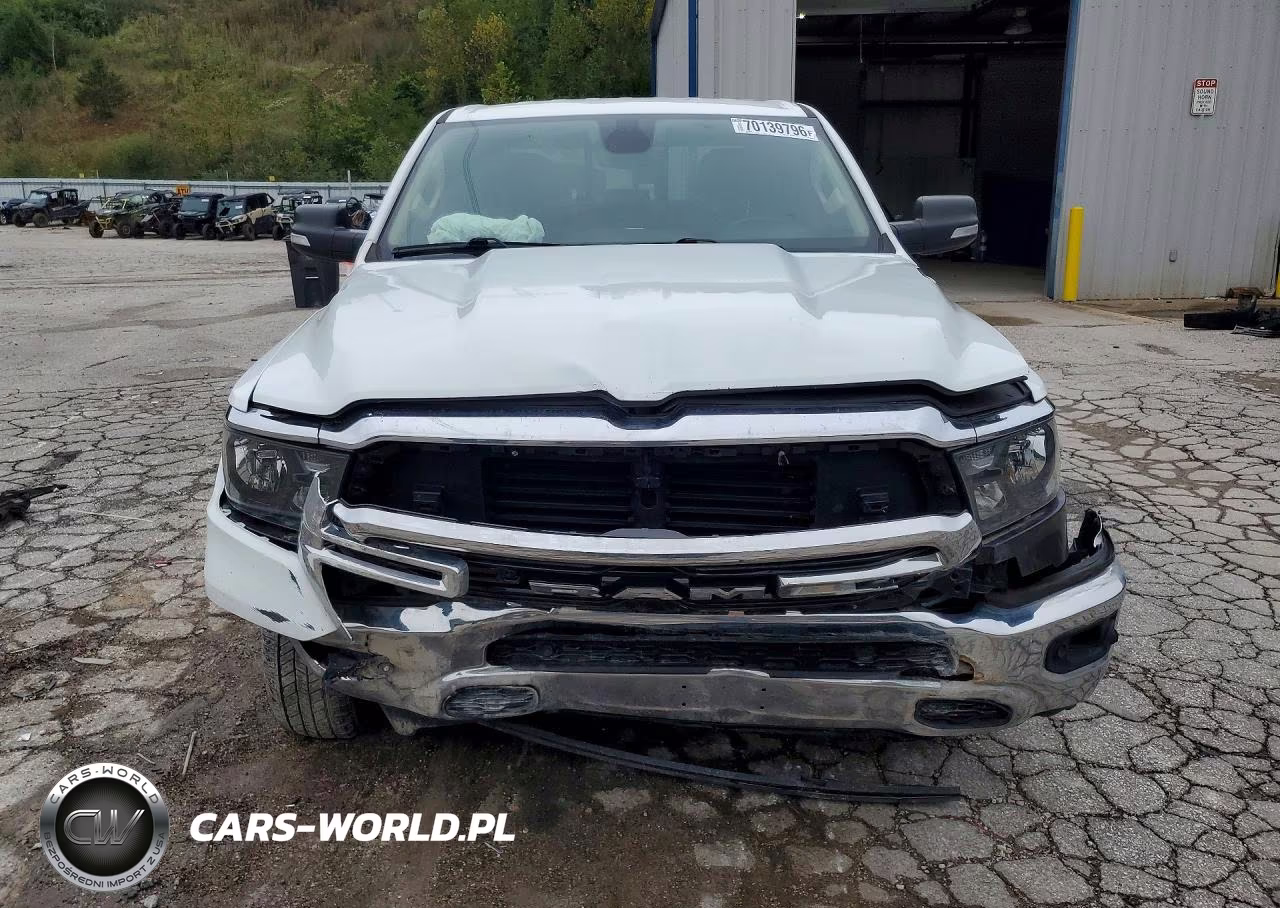 RAM 1500 VIN:1C6SRFFT4KN854618 - 5