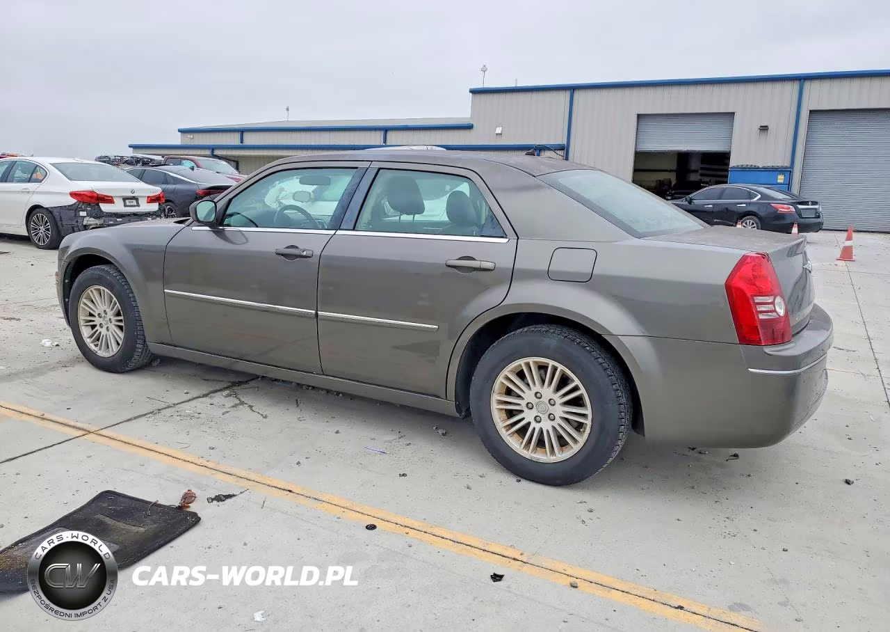2008 Chrysler 300 Touring VIN:2C3KA53G58H103437 - 2