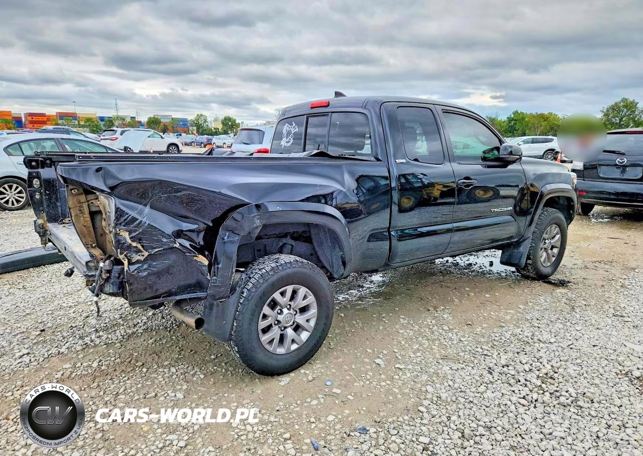 2017 Toyota Tacoma Sr5 V6 VIN:5TFSZ5AN9HX083078 - 3