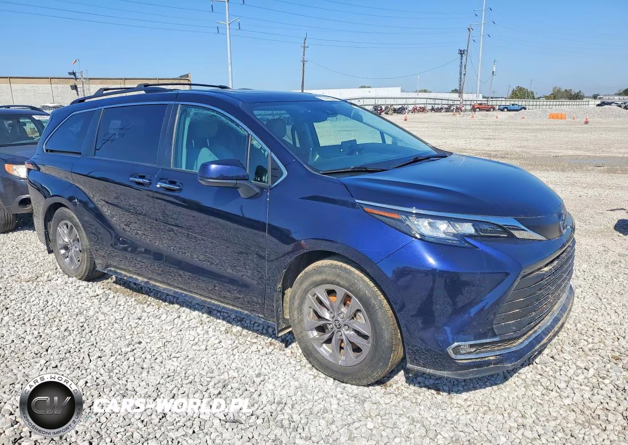 2022 Toyota Sienna Xle VIN:5TDYSKFC4NS057526 - 4