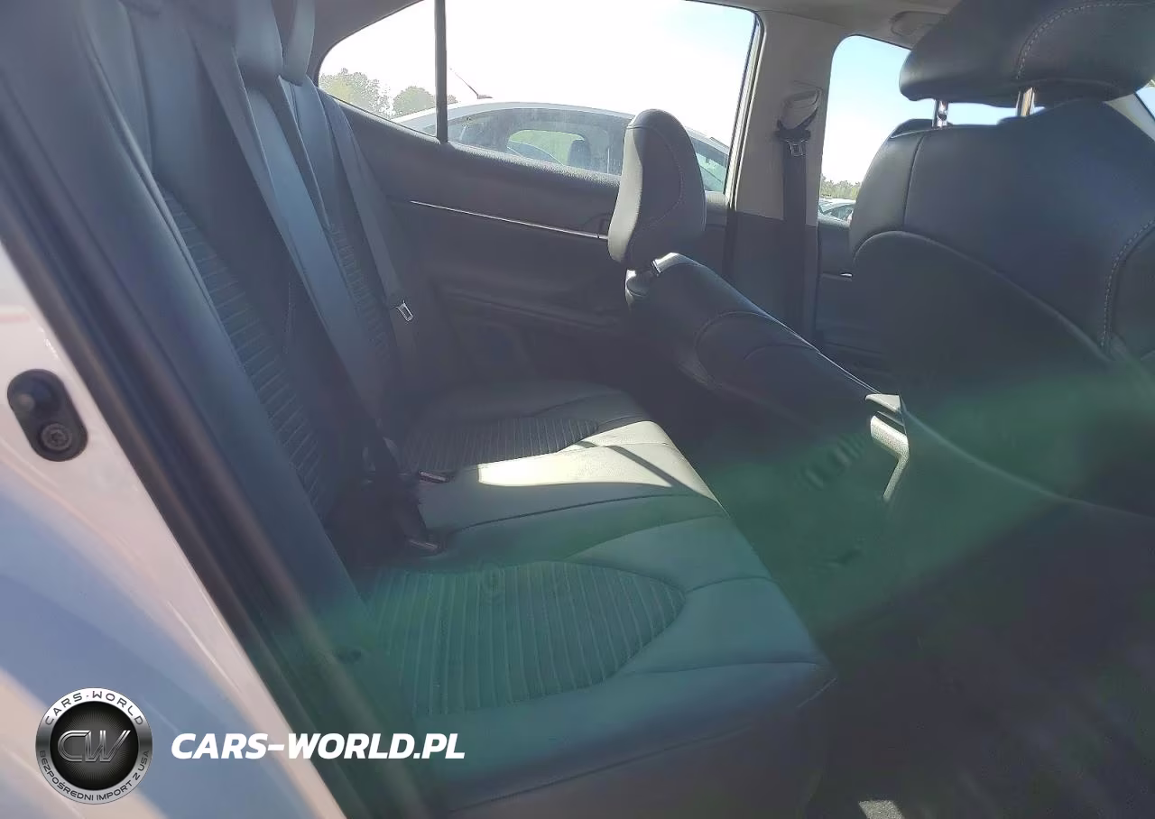2021 Toyota Camry Se VIN:4T1G11BK0MU045191 - 10