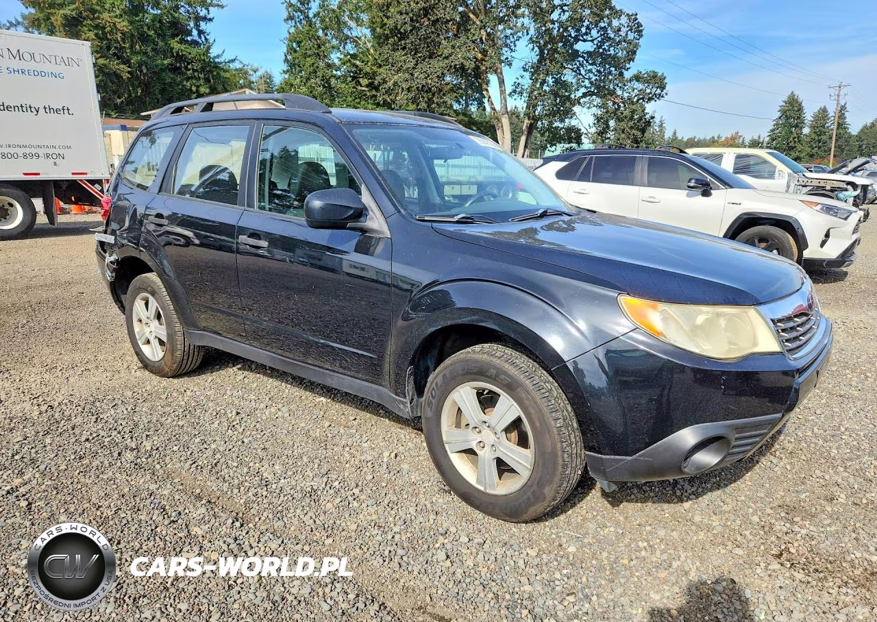 2010 Subaru Forester Xs VIN:JF2SH6BC5AH778083 - 4