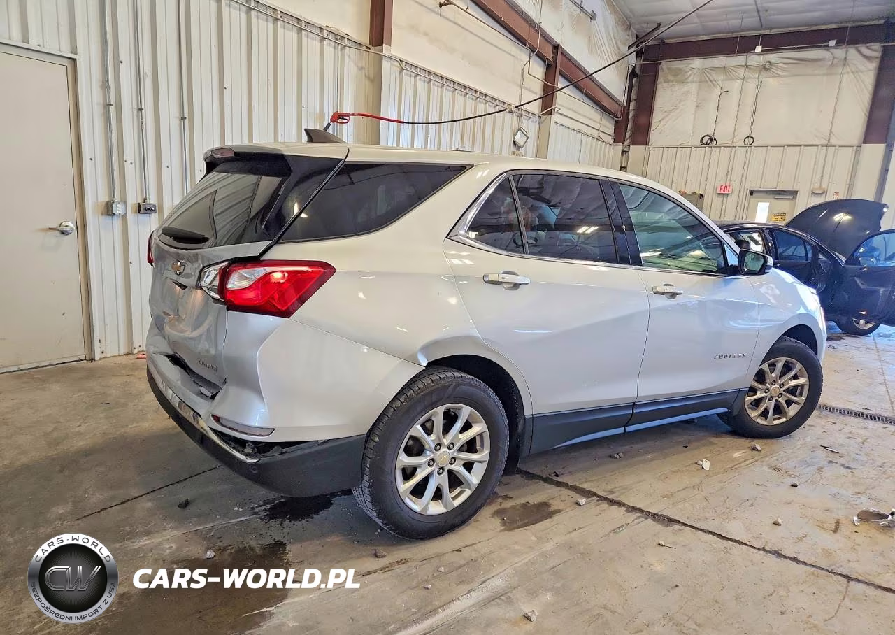 2019 Chevrolet Equinox Lt VIN:2GNAXUEV1K6217120 - 3