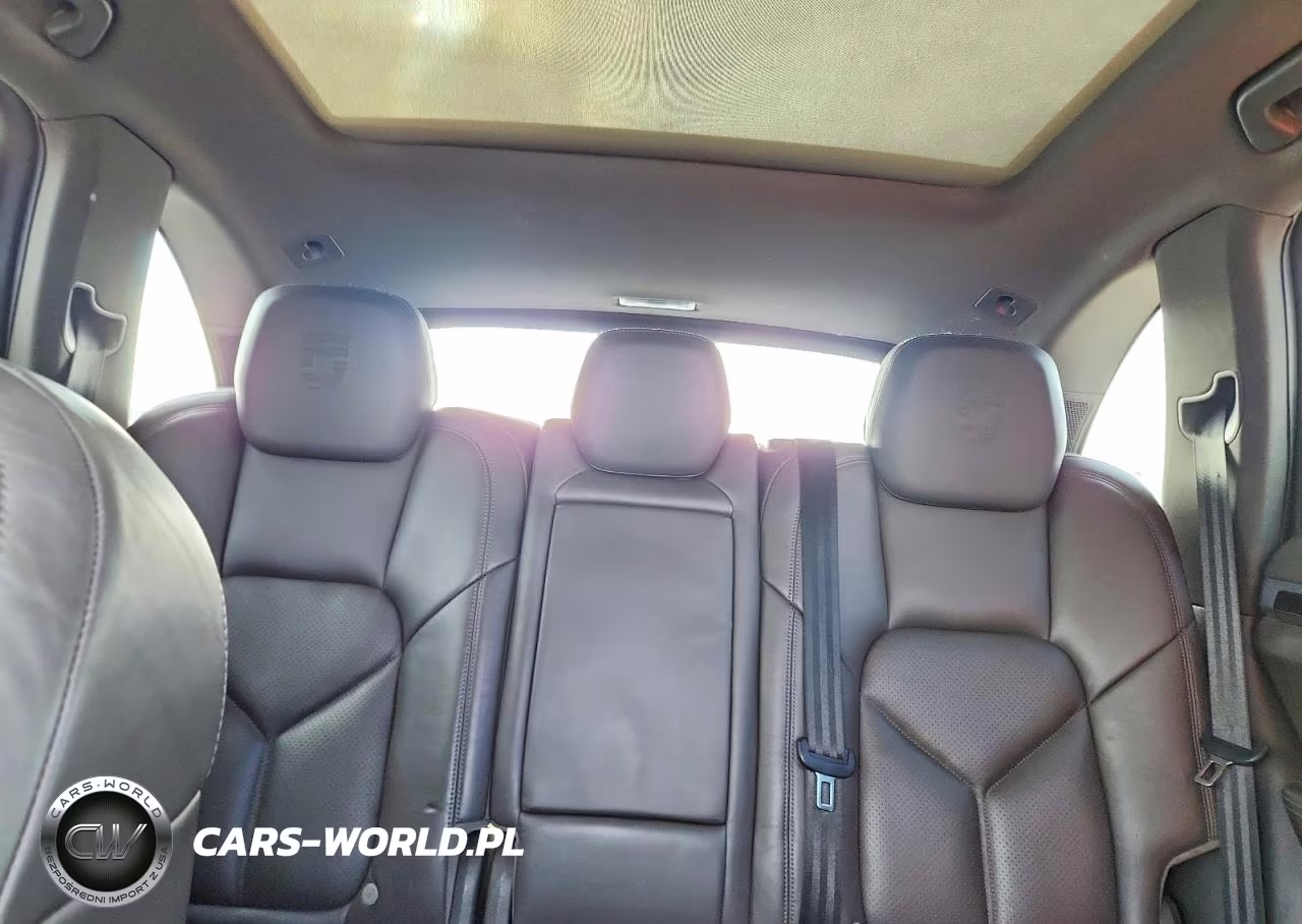 2017 Porsche Cayenne S VIN:WP1AB2A23HLA52418 - 10