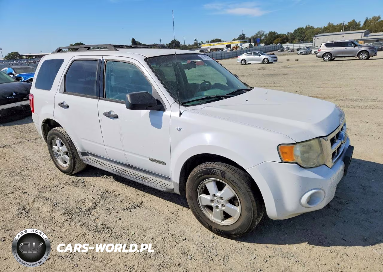 2008 Ford Escape Xlt VIN:1FMCU03118KB46778 - 4