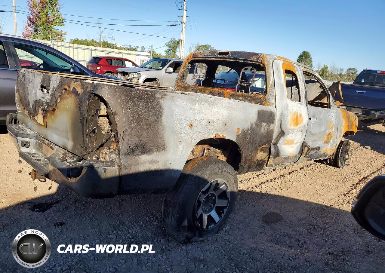 2009 Toyota Tacoma V6 VIN:5TEUU42N59Z658545 - 3