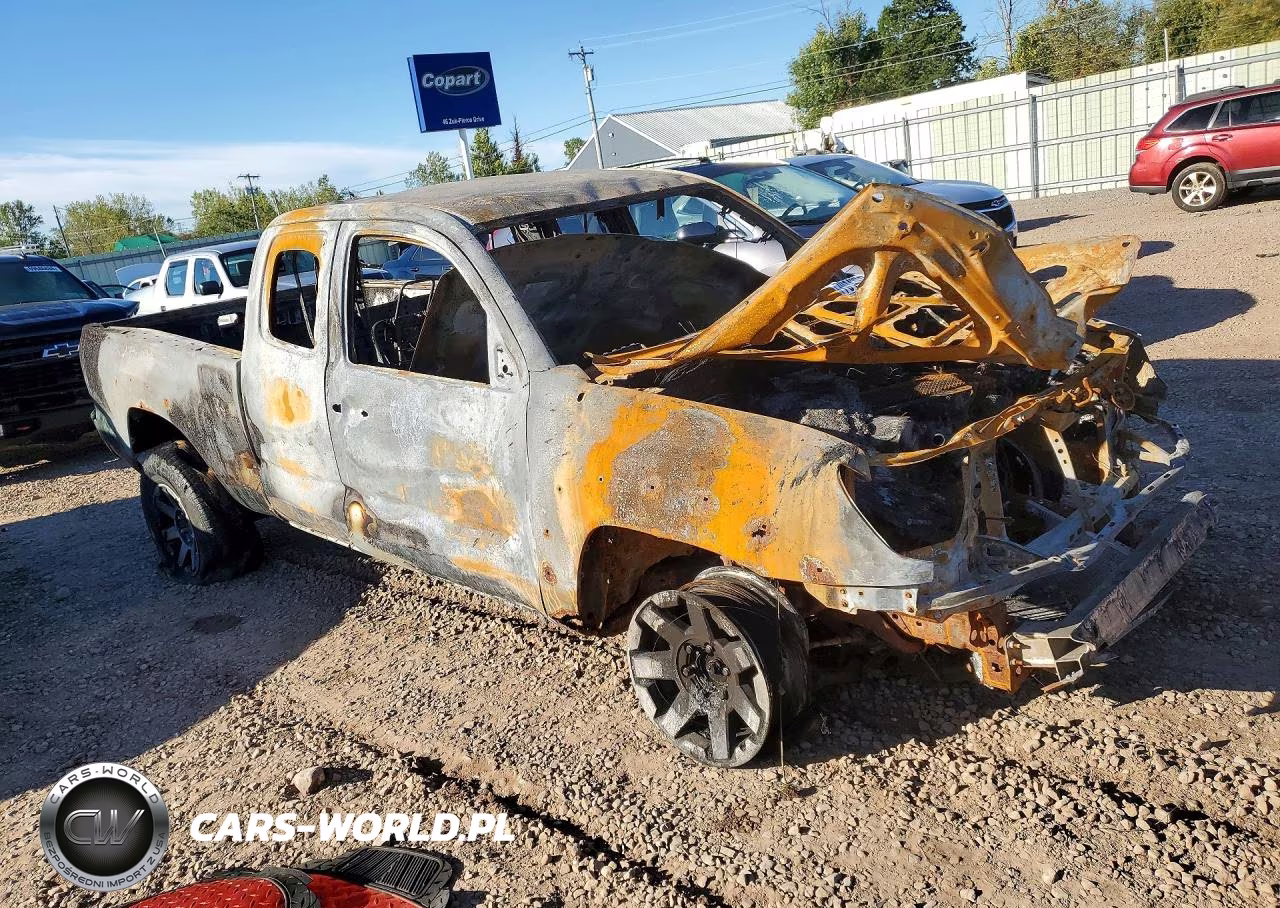 2009 Toyota Tacoma V6 VIN:5TEUU42N59Z658545 - 4