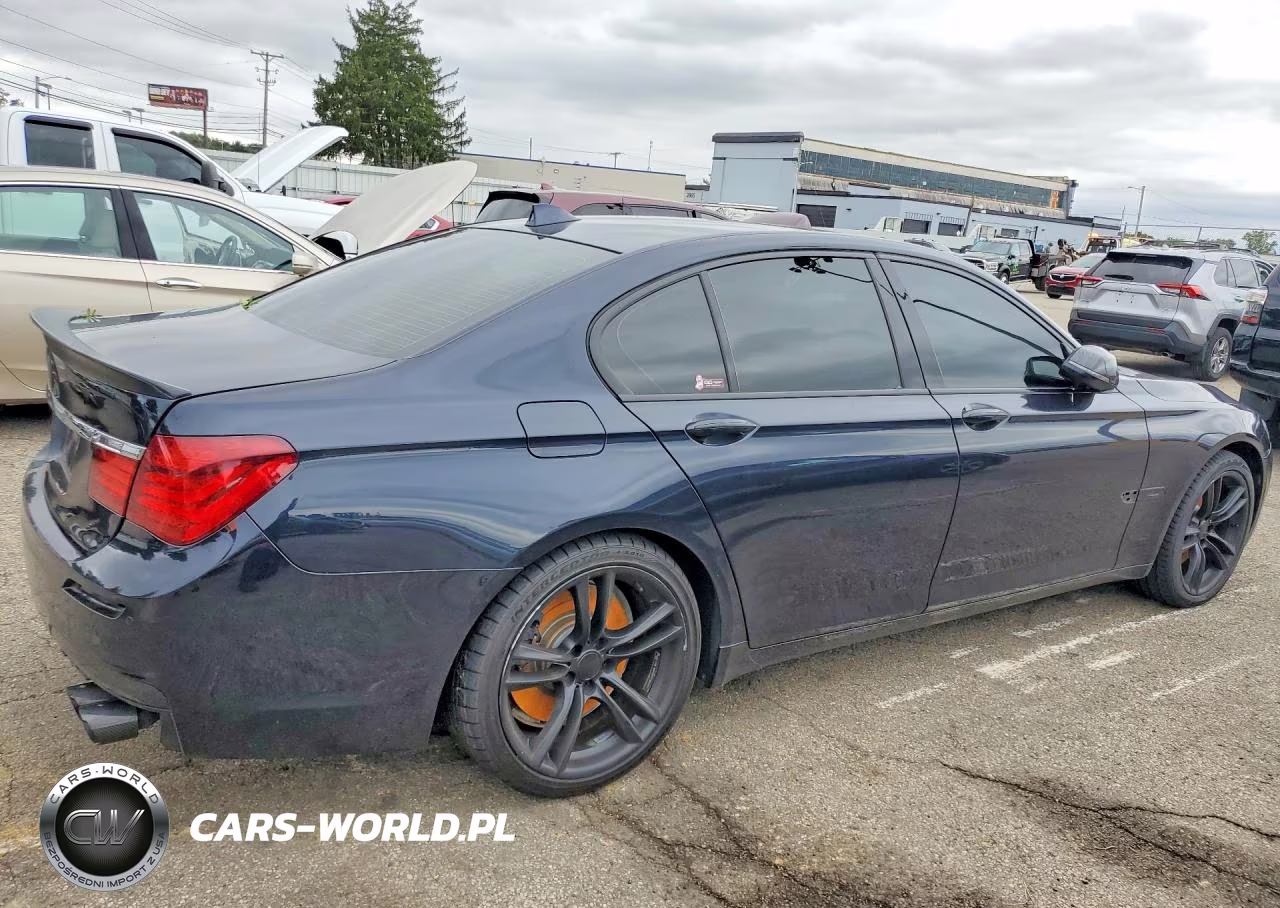 2013 BMW 750 I VIN:WBAYA8C52DD227949 - 3