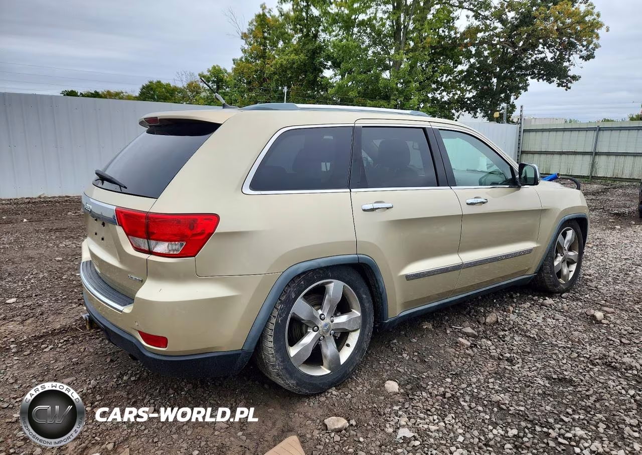 2011 Jeep Grand Cherokee Overland VIN:1J4RR6GT5BC605966 - 3
