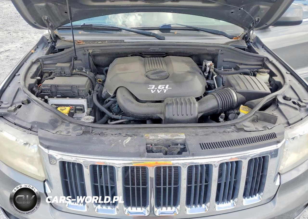 2013 Jeep Grand Cherokee Laredo VIN:1C4RJEAG8DC538074 - 12
