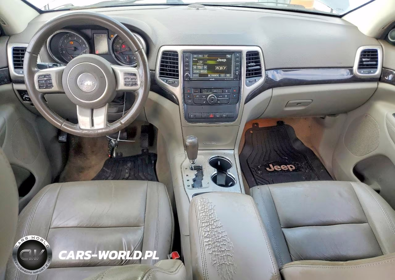 2013 Jeep Grand Cherokee Laredo VIN:1C4RJEAG8DC538074 - 8