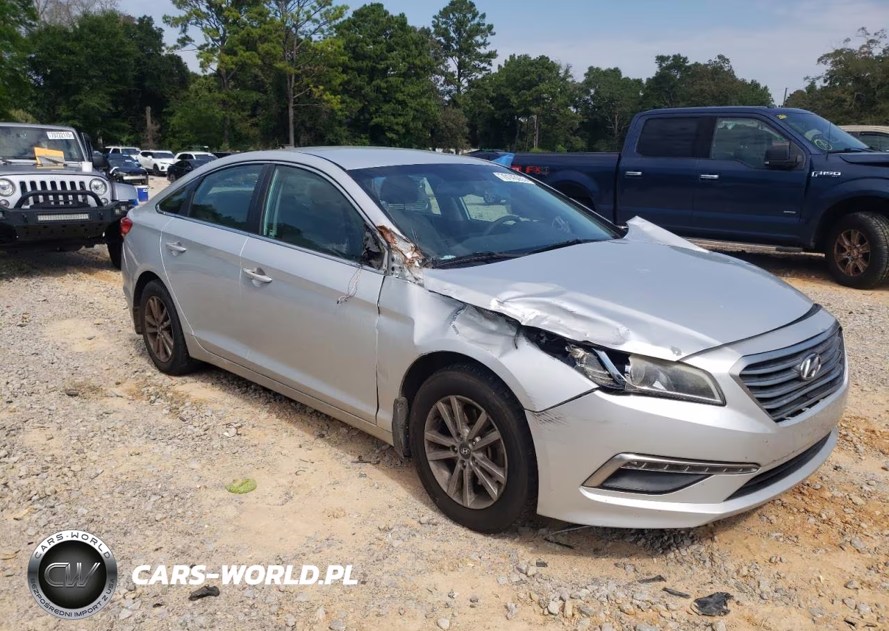 2015 Hyundai Sonata Se VIN:5NPE24AF9FH183694 - 4