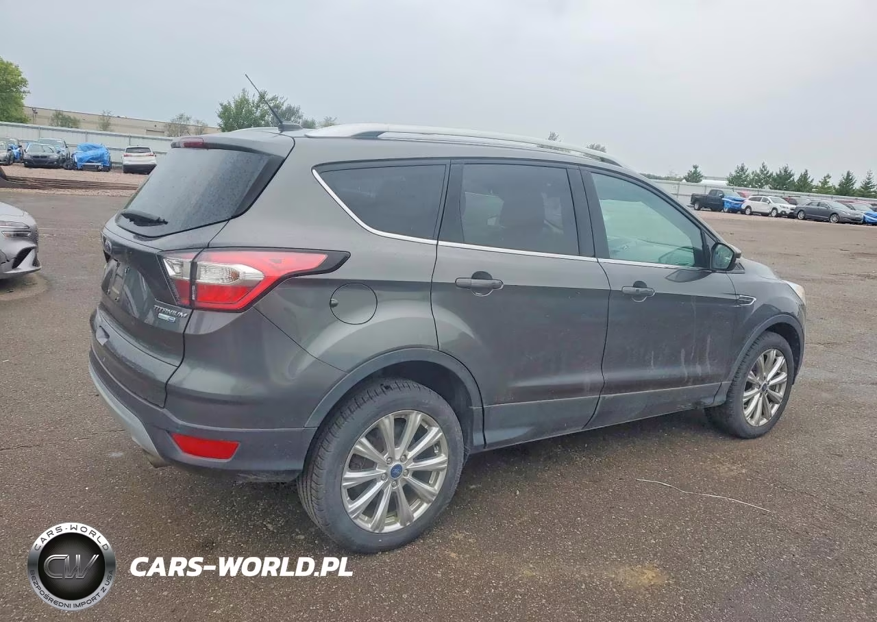 2017 Ford Escape Titanium VIN:1FMCU9J94HUC09082 - 3