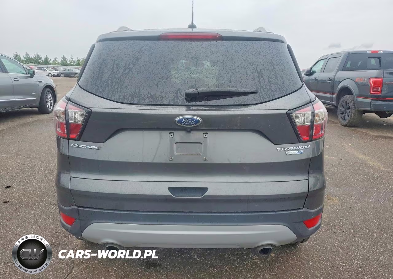 2017 Ford Escape Titanium VIN:1FMCU9J94HUC09082 - 6