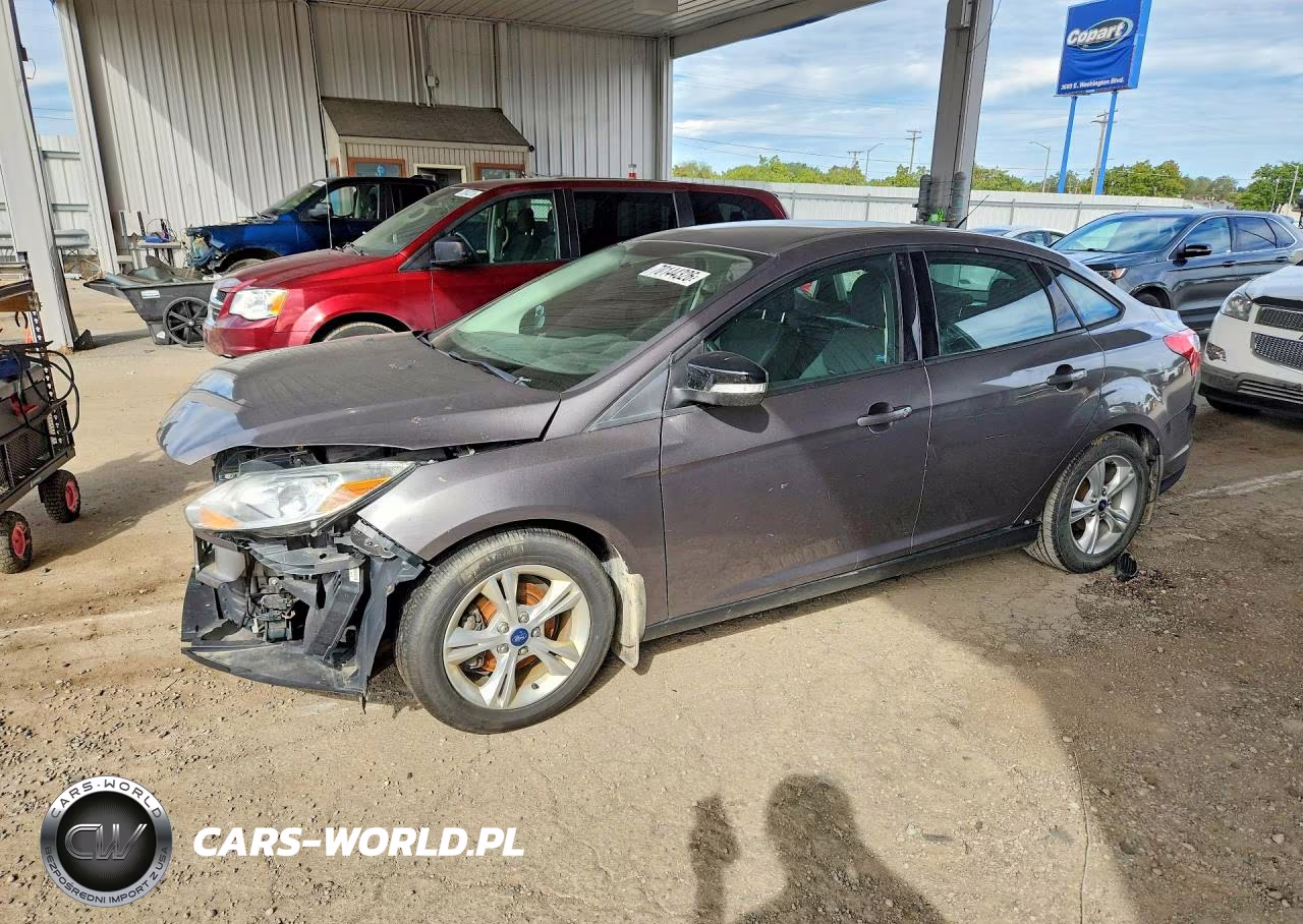 2014 Ford Focus Se VIN:1FADP3F22EL296156 - 1