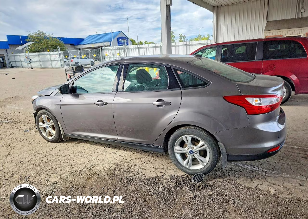 2014 Ford Focus Se VIN:1FADP3F22EL296156 - 2