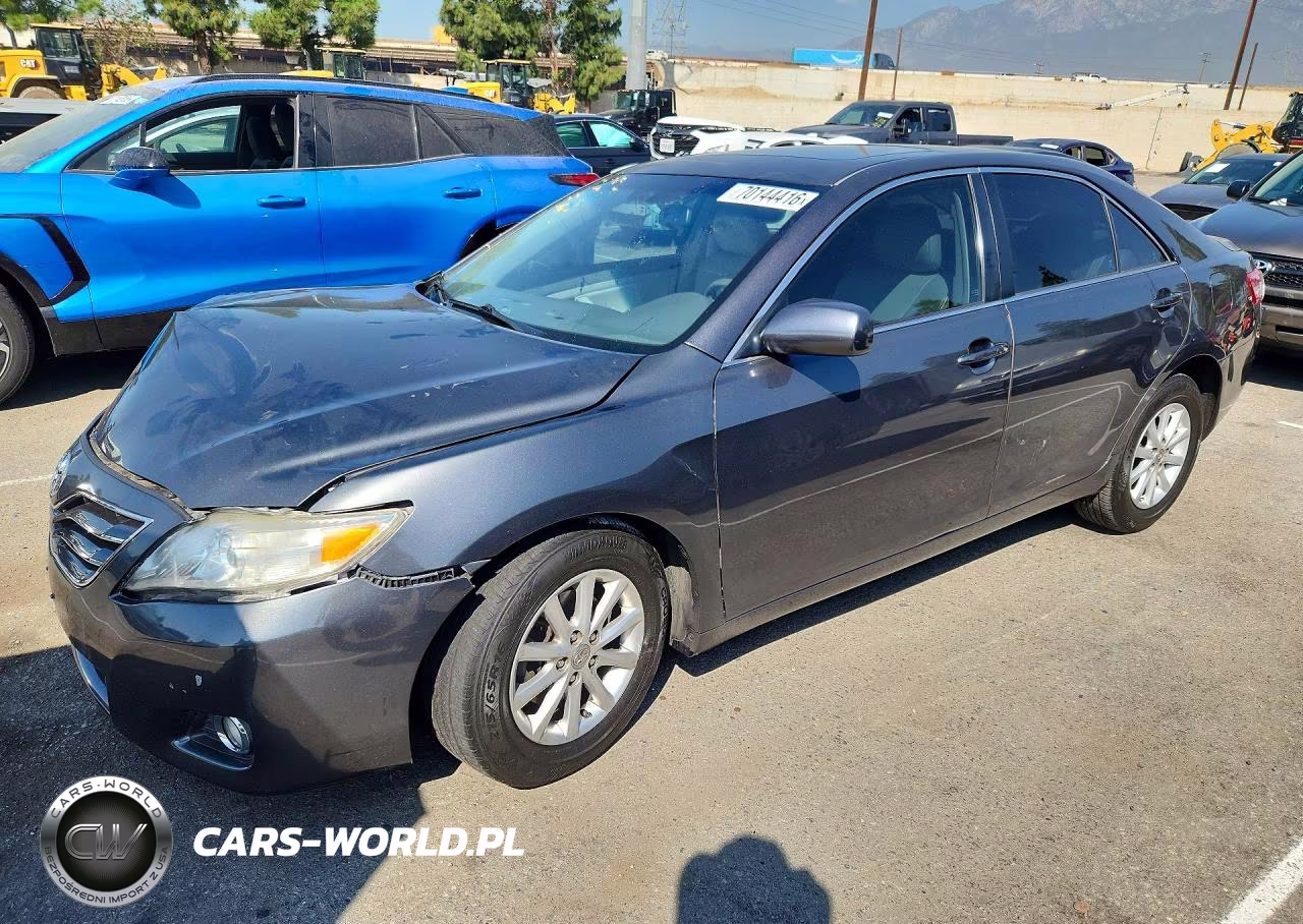 2011 Toyota Camry Xle V6