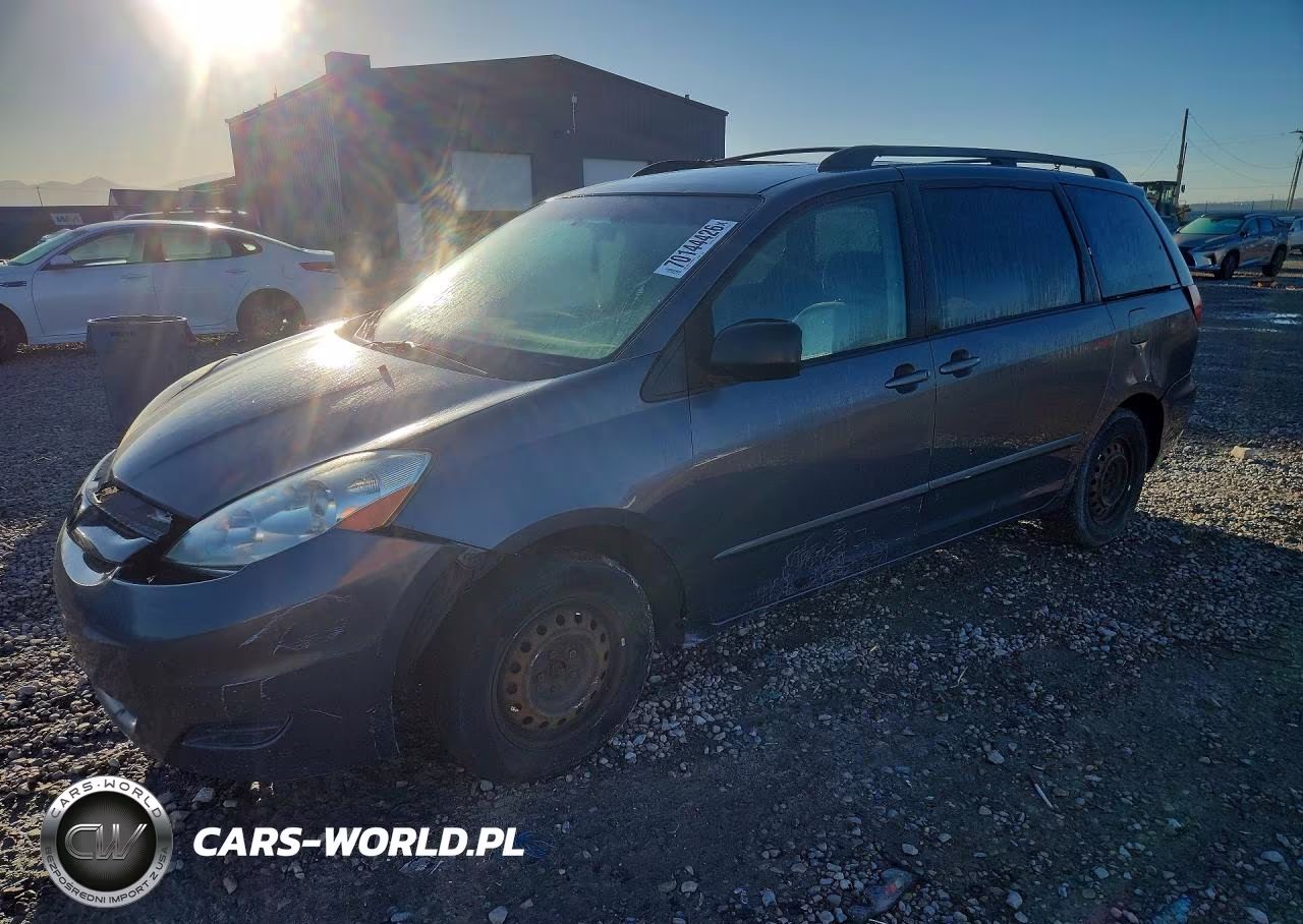 2008 Toyota Sienna Le 7-Passenger